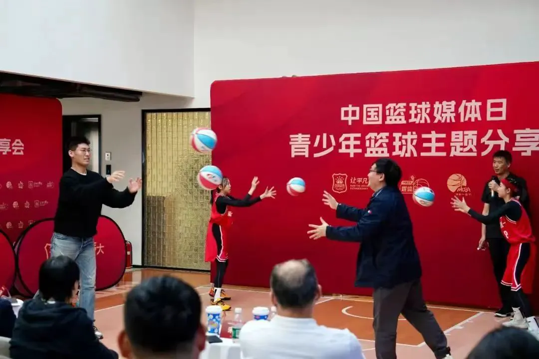 如何通过力量训练改善篮球运动员的速度和敏捷性?_1